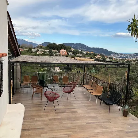 Maison Avec Vue Et Jacuzzi A 15 Mn Du Centre