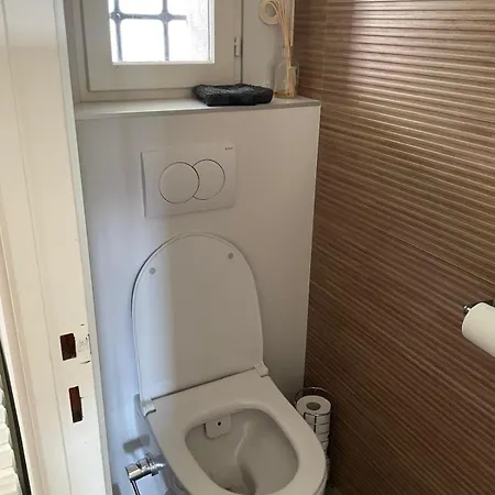 Βίλα Maison Avec Vue Et Jacuzzi A 15 Mn Du Centre Νίκαια